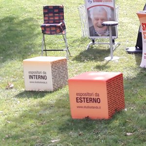 Sedute personalizzate: pouff cubici