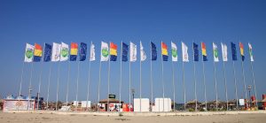 Le bandiere sventolano in vacanza! Le bandiere sventolano in vacanza